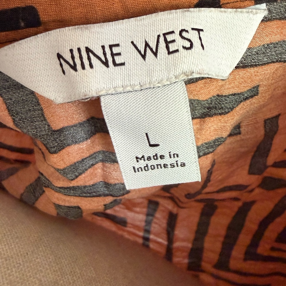 Nine West Patterned Drawstring Blouse - image 7